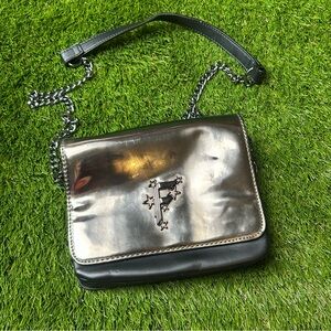 Fiorelli Metallic Silver Black Crossbody‎ Bag Star Logo Chain Strap Handbag